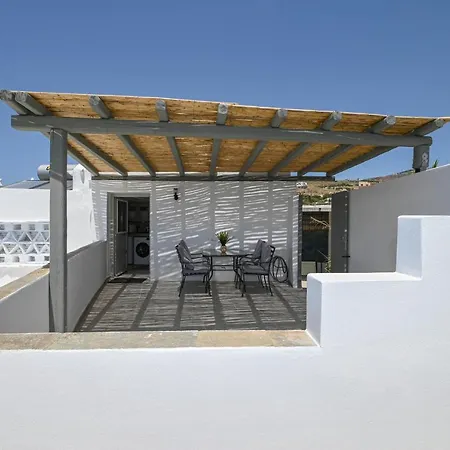 Kleris 8 Feriehus Tínos