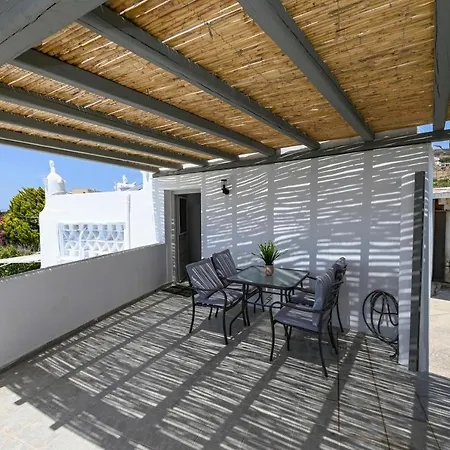 Kleris 8 * Tinos
